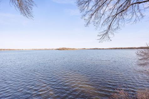 362 S Shore Drive Winsted MN 55395