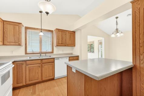 612 15 1/2 Avenue NW Kasson MN 55944