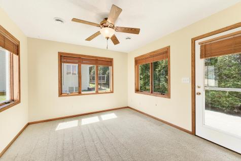 612 15 1/2 Avenue NW Kasson MN 55944