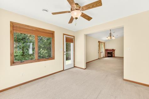 612 15 1/2 Avenue NW Kasson MN 55944
