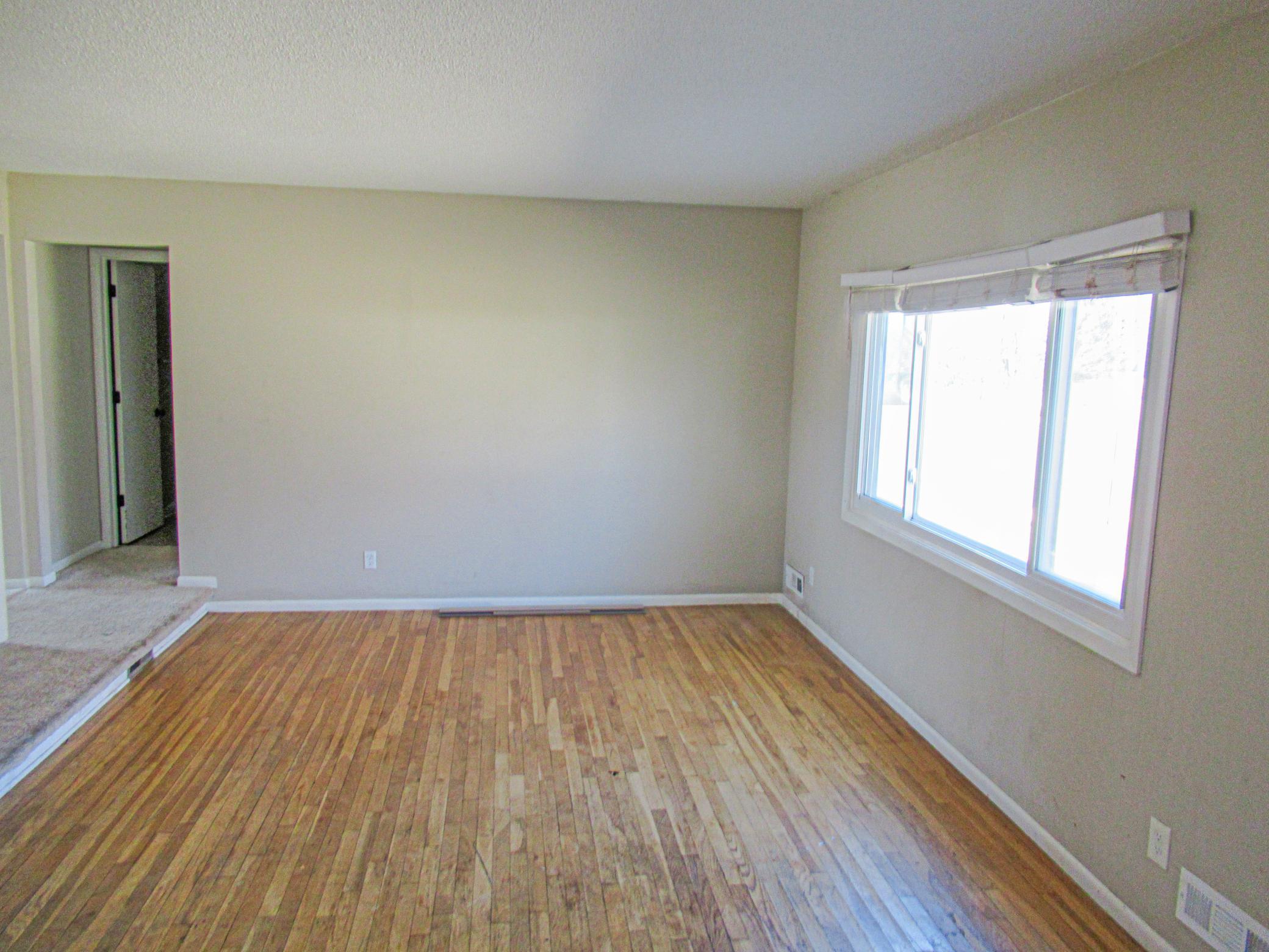 6567 133rd Street W Apple Valley MN 55124