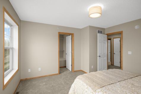 1981 Clover Ridge Drive Chaska MN 55318