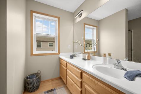 1981 Clover Ridge Drive Chaska MN 55318