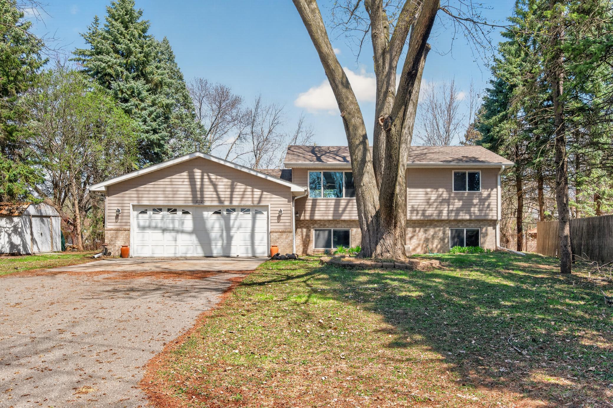 6120 Valley Creek Road Woodbury MN 55125