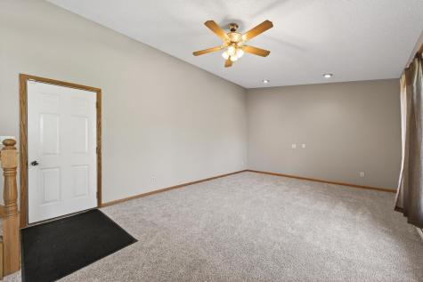 6120 Valley Creek Road Woodbury MN 55125