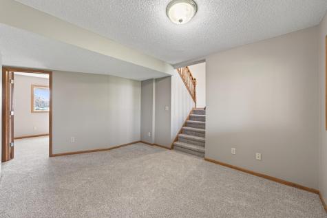 6120 Valley Creek Road Woodbury MN 55125