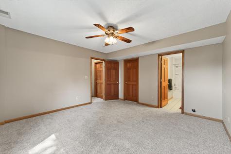 6120 Valley Creek Road Woodbury MN 55125