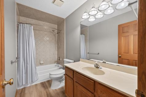 6120 Valley Creek Road Woodbury MN 55125