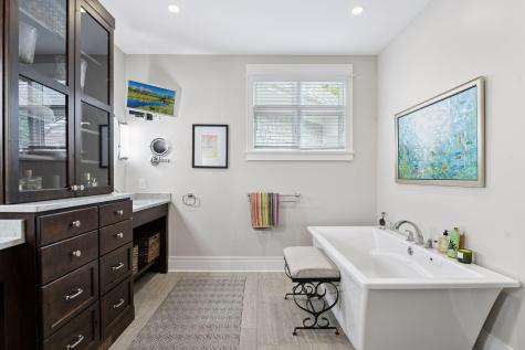 15730 Portico Drive Minnetonka MN 55391