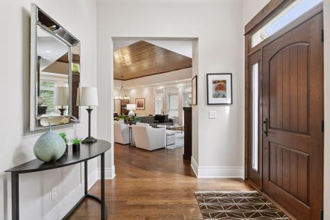15730 Portico Drive Minnetonka MN 55391