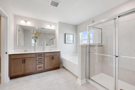 4803 Blake Way Woodbury MN 55129