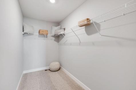 4803 Blake Way Woodbury MN 55129