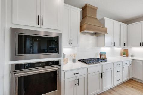 4803 Blake Way Woodbury MN 55129