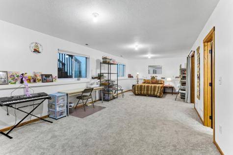 48076 Autumn Court Stanchfield MN 55080