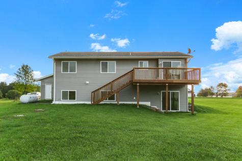 48076 Autumn Court Stanchfield MN 55080