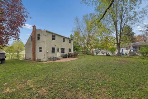1405 Mahtomedi Avenue Mahtomedi MN 55115
