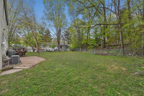 1405 Mahtomedi Avenue Mahtomedi MN 55115