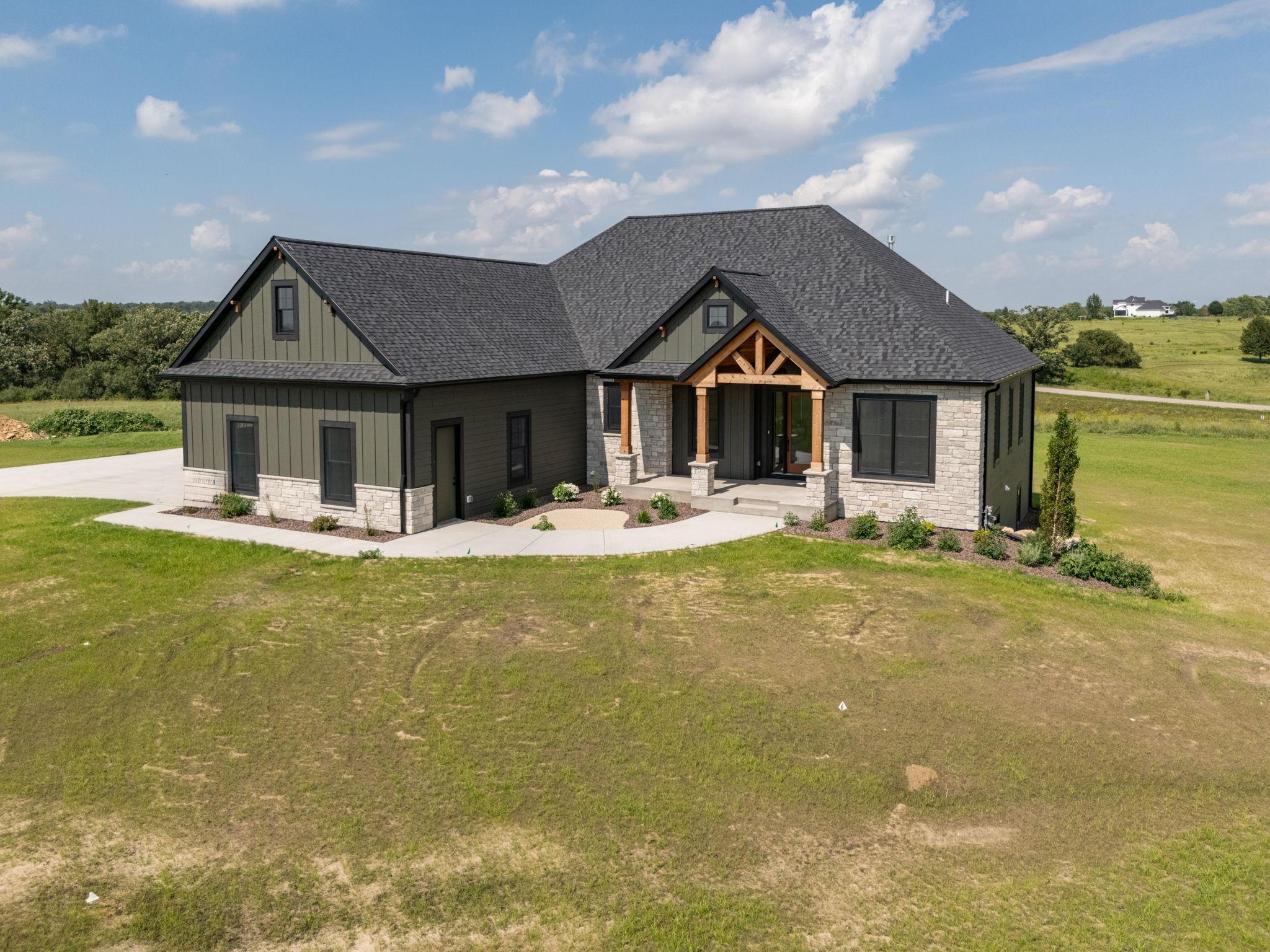 4980 Royal Oaks Circle SW Rochester MN 55902