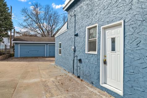 612 Bush Avenue Saint Paul MN 55130