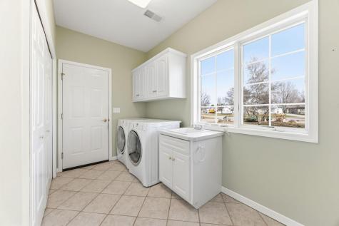 1320 Heritage Avenue NW Hutchinson MN 55350