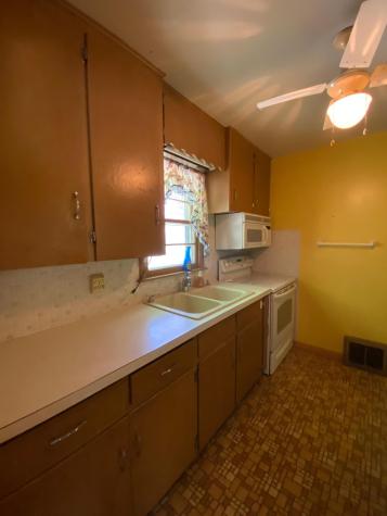2021 Tower Road Albert Lea MN 56007