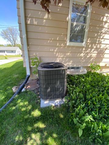 2021 Tower Road Albert Lea MN 56007