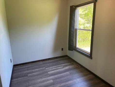 25174 Us Frontage Staples MN 56479