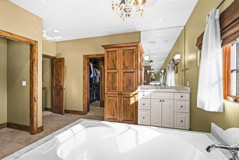 3543 Greysolon Road Duluth MN 55804