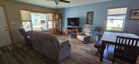 1903 Bud Road Windom MN 56101