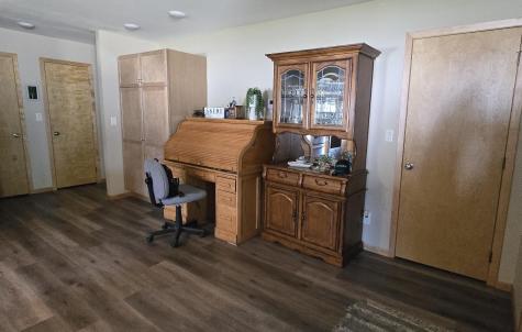1903 Bud Road Windom MN 56101
