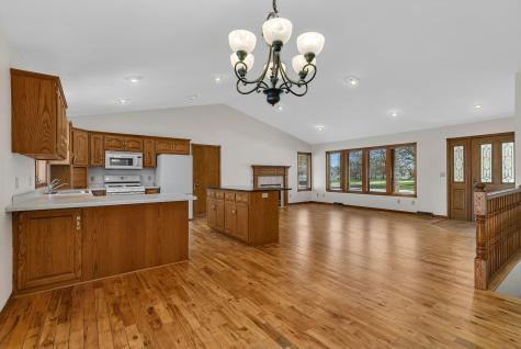 514 Main Street E Richmond MN 56368