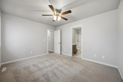 7301 Aquiline Drive S Fargo ND 58104