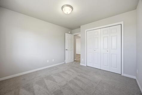 7301 Aquiline Drive S Fargo ND 58104