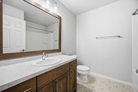 7301 Aquiline Drive S Fargo ND 58104