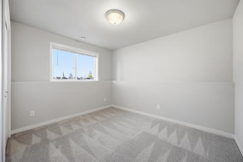 7301 Aquiline Drive S Fargo ND 58104