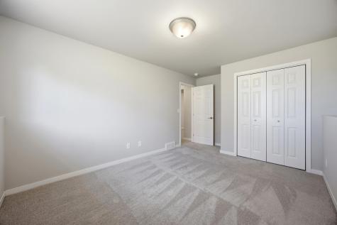 7301 Aquiline Drive S Fargo ND 58104