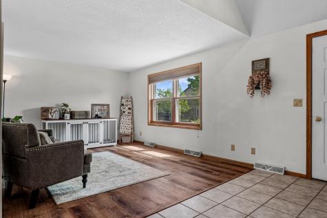 1214 Willow Street La Crescent MN 55947