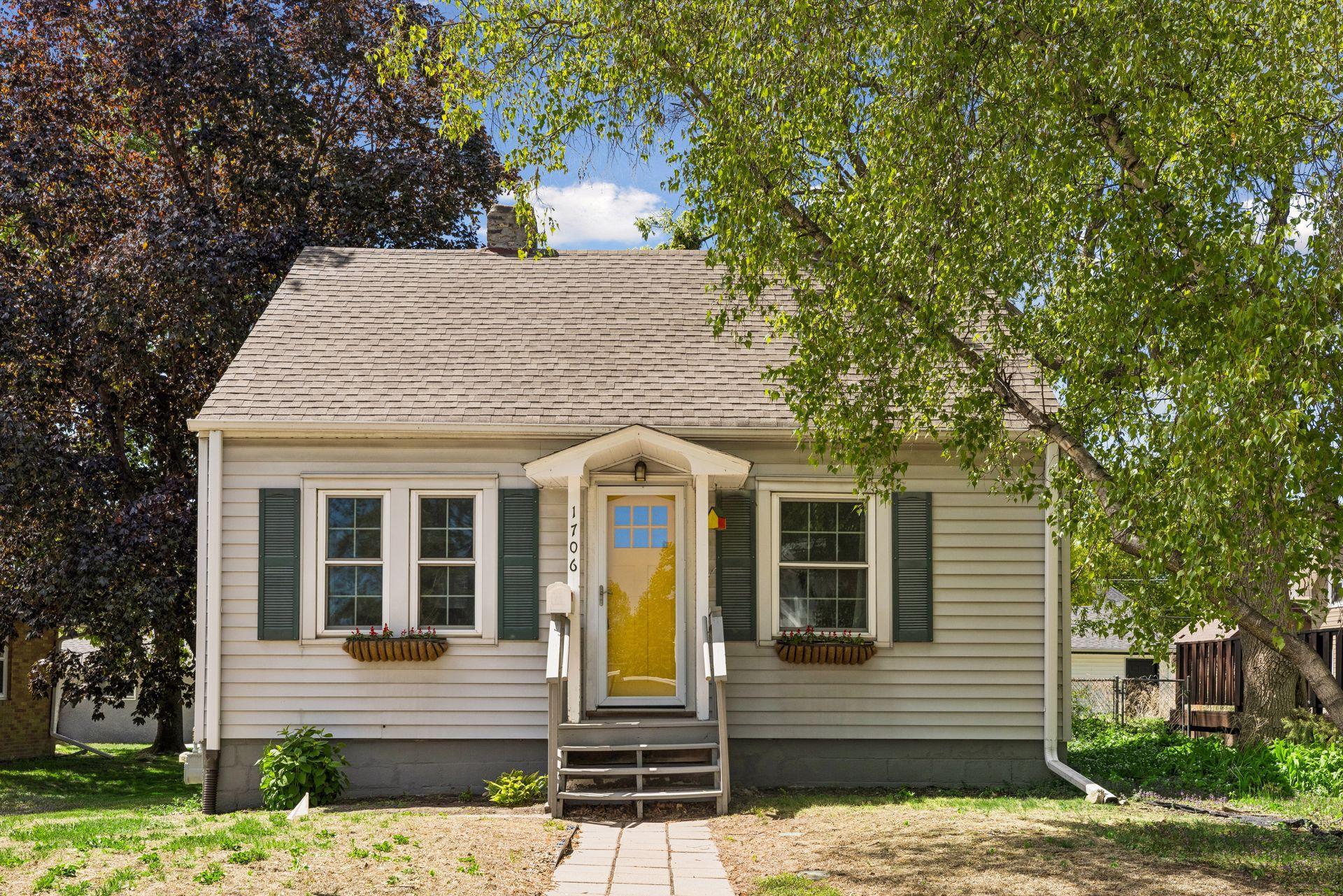 1706 Buchanan Street NE Minneapolis MN 55413