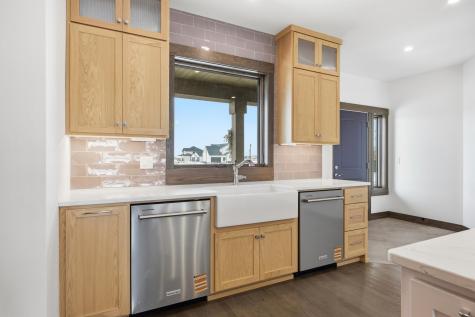 6490 Selkirk Drive S Fargo ND 58104