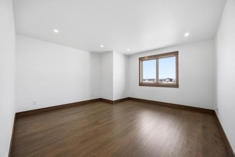 6490 Selkirk Drive S Fargo ND 58104