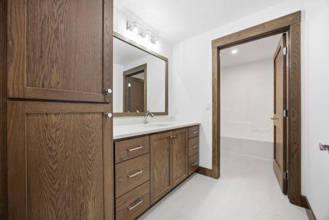 6490 Selkirk Drive S Fargo ND 58104