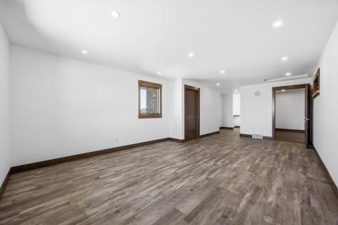 6490 Selkirk Drive S Fargo ND 58104