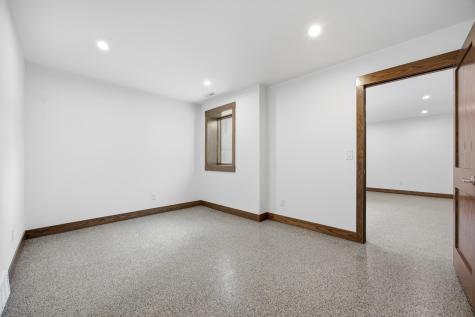 6490 Selkirk Drive S Fargo ND 58104