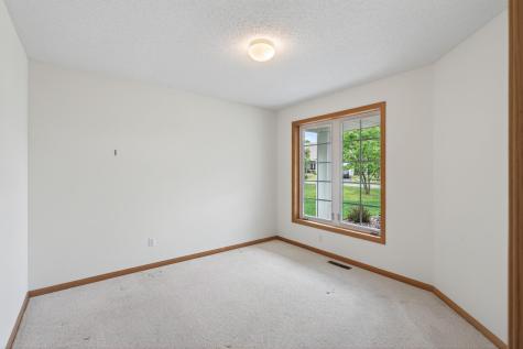 6437 Brook Lane Savage MN 55378