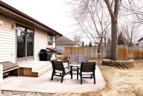 1208 Bridgeport Lane NW Alexandria MN 56308
