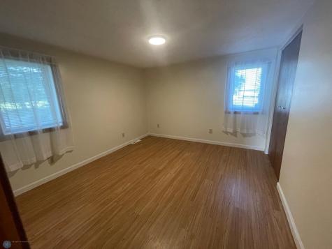 506 7th Avenue W Lisbon ND 58054