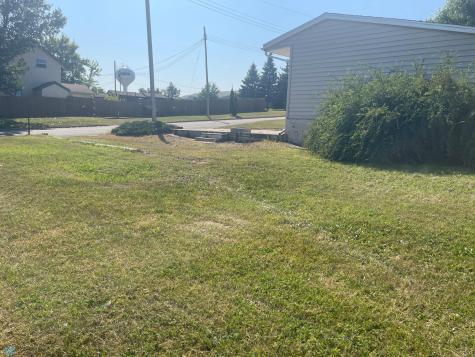 506 7th Avenue W Lisbon ND 58054