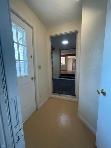 506 7th Avenue W Lisbon ND 58054