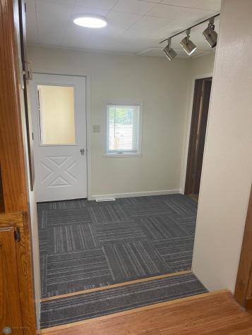 506 7th Avenue W Lisbon ND 58054