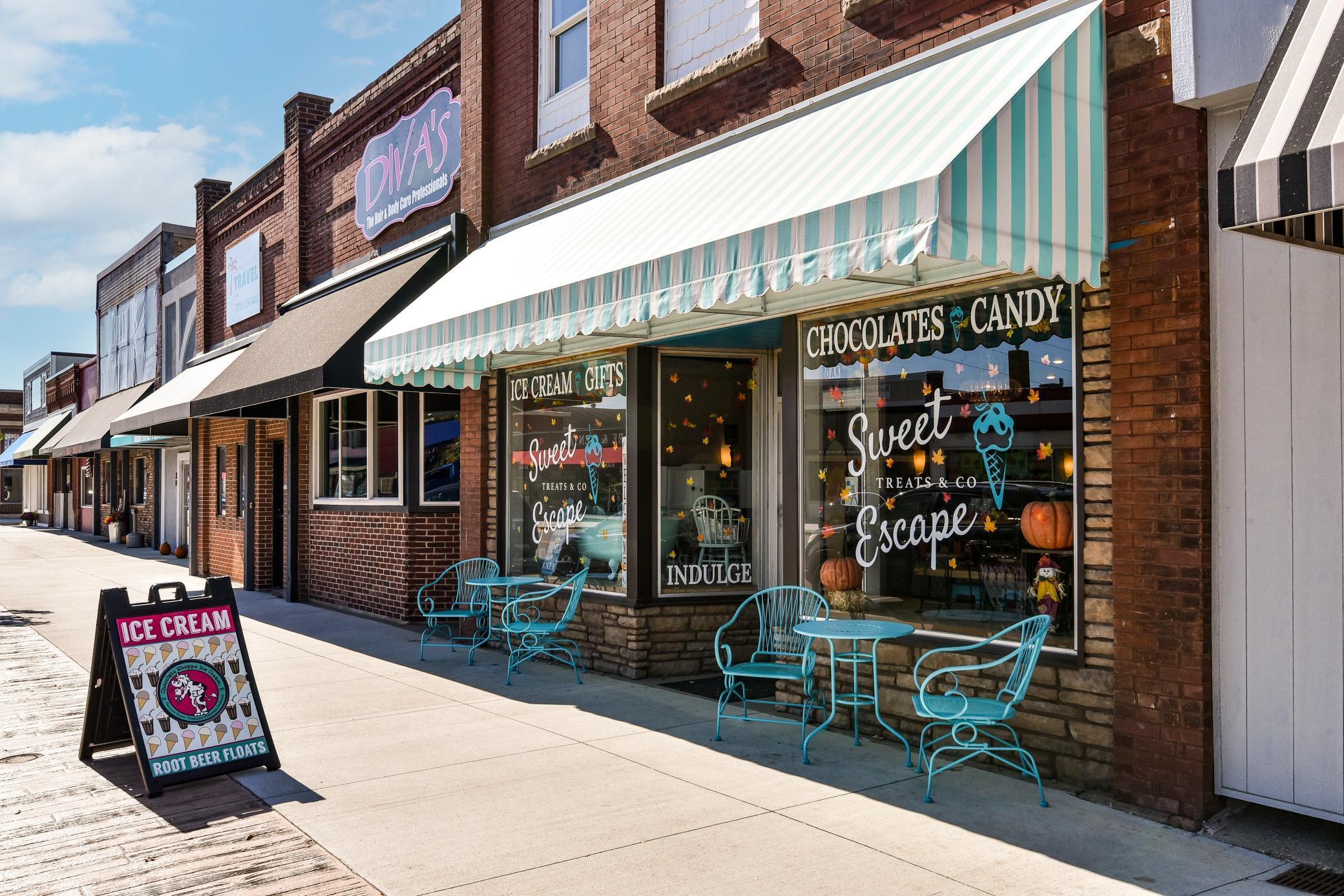 440 Valley Drive W Annandale MN 55302